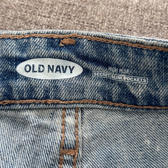 NEW! Old Navy High Rise Shorts - Picture 3 of 7